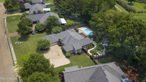 View/Area - 608 Highleadon Pl, Madison, MS 39110 photo 7 of 8