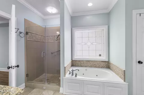 Bath - 608 Highleadon Pl, Madison, MS 39110 photo 4 of 7