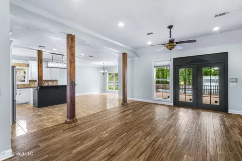 Living - 608 Highleadon Pl, Madison, MS 39110 photo 7 of 7