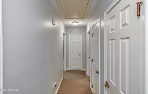 Entry Way - 127 Sumac Dr, Madison, MS 39110 photo 2 of 2