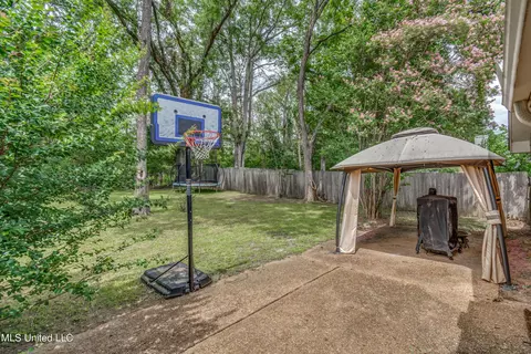 Exterior - 127 Sumac Dr, Madison, MS 39110 photo 6 of 8
