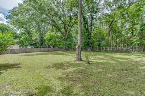 Exterior - 127 Sumac Dr, Madison, MS 39110 photo 8 of 8