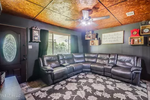 869 City Rd, Perkinston, MS 39573 photo 11