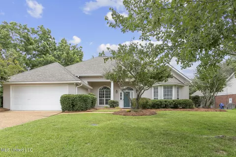 102 Fairfield Cir, Madison, MS 39110