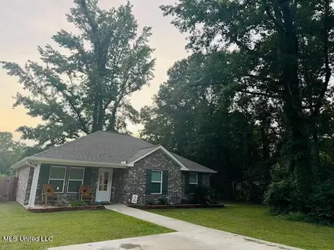 912 Central Ave, Picayune, MS 39466 photo 22