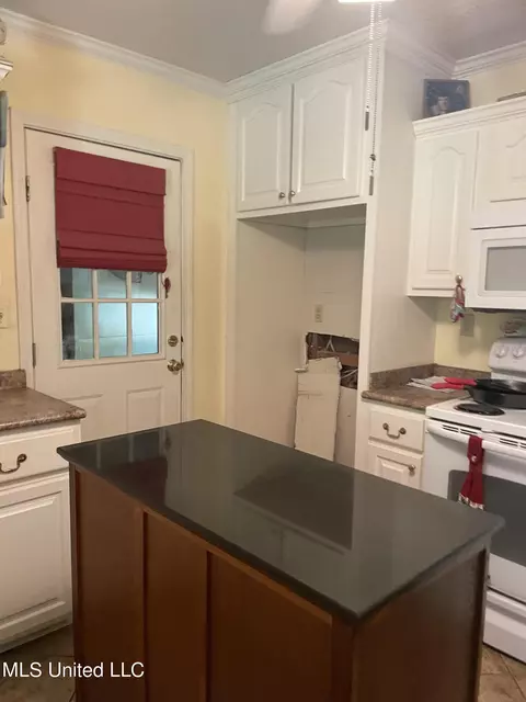 277 Byhalia Cv, Hernando, MS 38632 photo 10