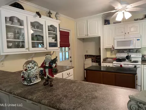 277 Byhalia Cv, Hernando, MS 38632 photo 15