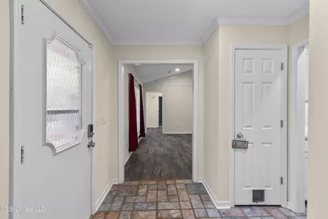 305 Camelia Trl, Brandon, MS 39047 photo 8
