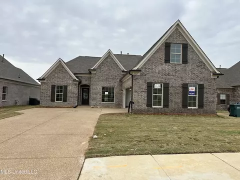 3763 Andreas Dr, Southaven, MS 38672