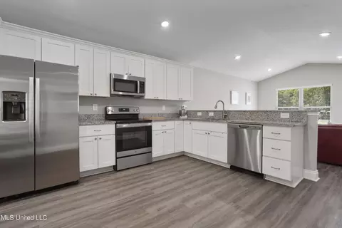 45 Cascade Cv, Perkinston, MS 39573 photo 7