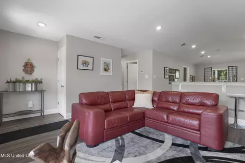 45 Cascade Cv, Perkinston, MS 39573 photo 4