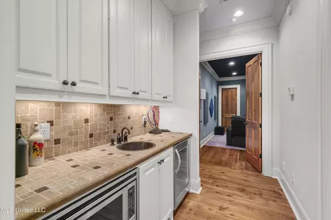 Entry Way - 107 Fenwick Cir, Madison, MS 39110 photo 11 of 11