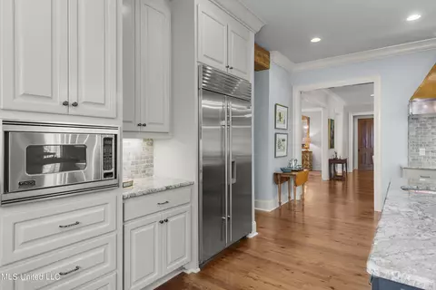 Kitchen - 107 Fenwick Cir, Madison, MS 39110 photo 9 of 12