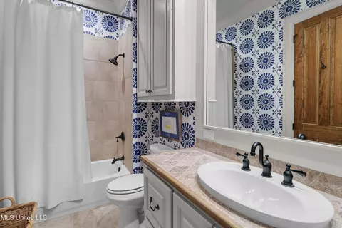 Bath - 107 Fenwick Cir, Madison, MS 39110 photo 11 of 11