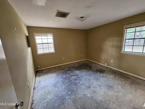 Bedroom - 816 Winthrop Cir, Jackson, MS 39206 photo 3 of 3