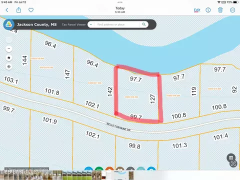 Belle Fontaine Drive, Ocean Springs, MS 39564
