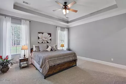 Bedroom - 172 Fallen Oaks Dr, Brandon, MS 39047 photo 1 of 6