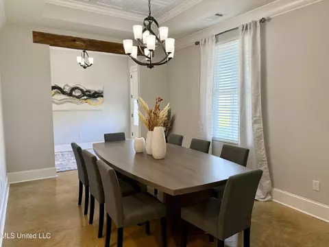 Dining - 172 Fallen Oaks Dr, Brandon, MS 39047 photo 3 of 3