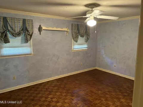 5265 Wayneland Dr, Jackson, MS 39211 photo 8