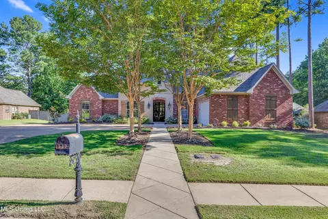 177 Woods Crossing Blvd, Madison, MS 39110