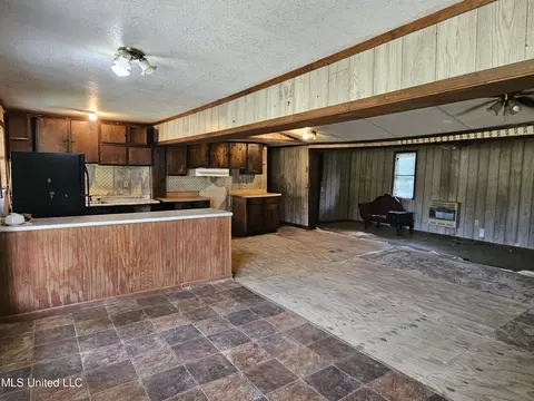 4913 E Tate Rd, Senatobia, MS 38668 photo 9