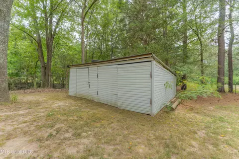 Exterior - 15 Crestfield Rd, Coldwater, MS 38618 photo 5 of 19