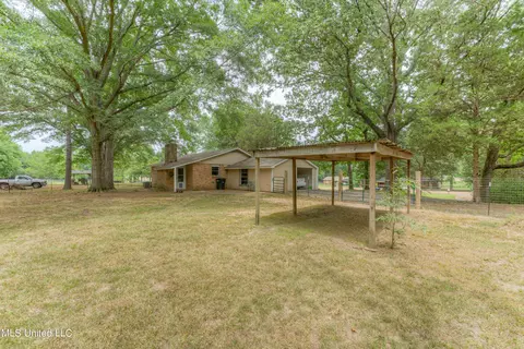 Exterior - 15 Crestfield Rd, Coldwater, MS 38618 photo 7 of 19