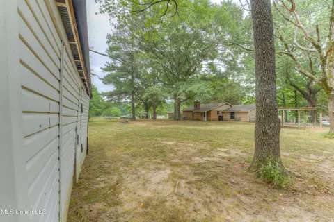 Exterior - 15 Crestfield Rd, Coldwater, MS 38618 photo 6 of 19