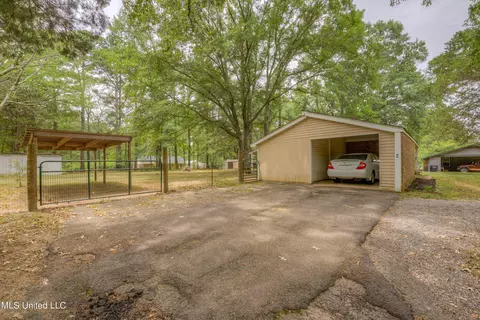 Exterior - 15 Crestfield Rd, Coldwater, MS 38618 photo 18 of 19