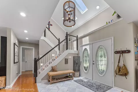 Entry Way - 920 W Green T Lk, Hernando, MS 38632 photo 1 of 9