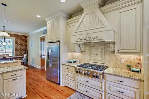 202 Mary Emma Ave, Brandon, MS 39042 photo 11