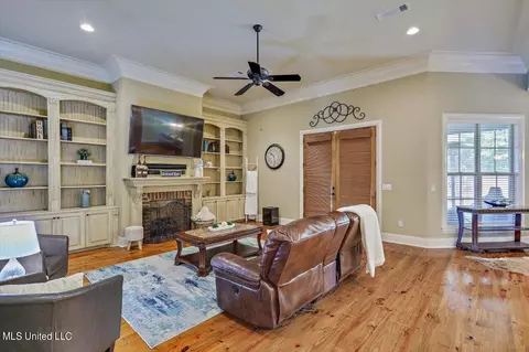 202 Mary Emma Ave, Brandon, MS 39042 photo 6