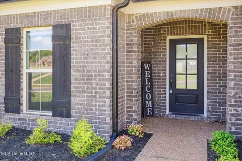 1791 Wooten Dr, Nesbit, MS 38651 photo 3
