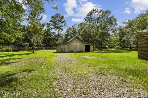 Exterior - 9752 Wilkerson Cir, Moss Point, MS 39562 photo 2 of 4