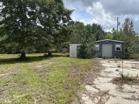 18724 Reese Dr, Saucier, MS 39574 photo 3