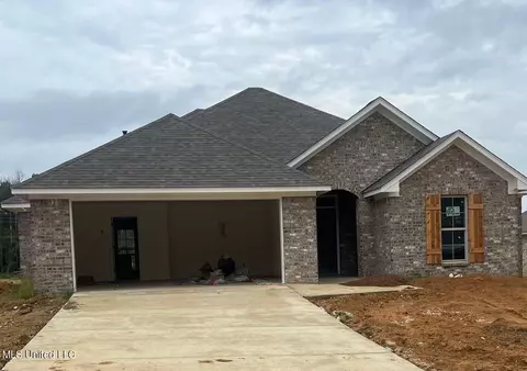 216 Hemingway Cir, Canton, MS 39046
