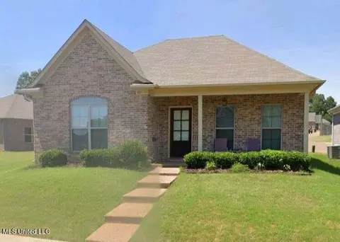 30 Wren St, Hernando, MS 38632