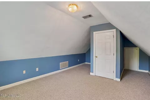 Bedroom - 160 Hawkridge Dr, Madison, MS 39110 photo 6 of 6