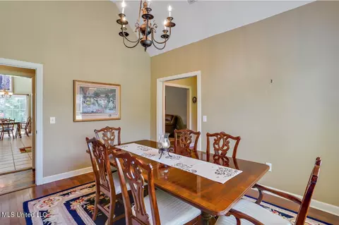 Dining - 160 Hawkridge Dr, Madison, MS 39110 photo 4 of 4