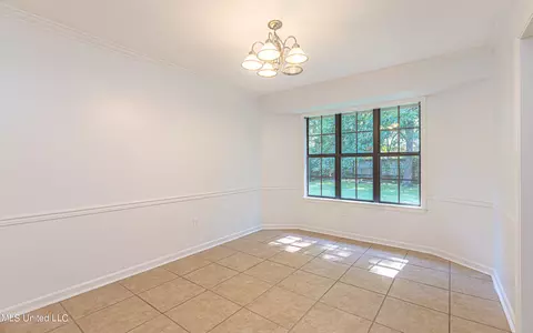 Dining - 290 Timberline Dr, Madison, MS 39110 photo 1 of 2
