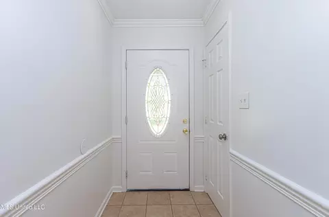 Entry Way - 290 Timberline Dr, Madison, MS 39110 photo 1 of 2
