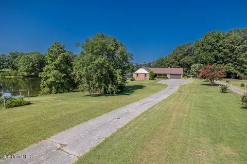 431 Pedigree Cv, Hernando, MS 38632 photo 2