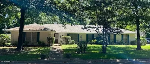 5458 River Thames Rd, Jackson, MS 39211 photo 2