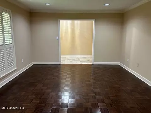 5458 River Thames Rd, Jackson, MS 39211 photo 15