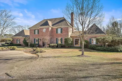 106 Cove Ln, Madison, MS 39110
