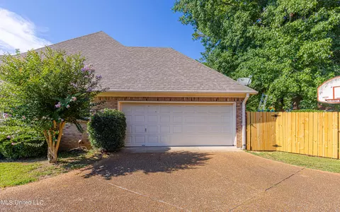 45 Redbud Ln, Madison, MS 39110 photo 3