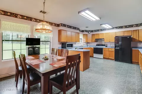 316 New Hope Rd, Wiggins, MS 39577 photo 5
