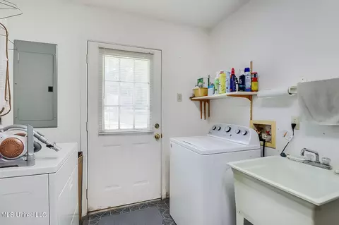 316 New Hope Rd, Wiggins, MS 39577 photo 9