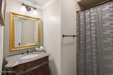 Bath - 45 Moss Forest Cir, Jackson, MS 39211 photo 5 of 5