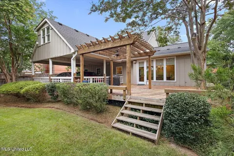 Exterior - 45 Moss Forest Cir, Jackson, MS 39211 photo 6 of 7